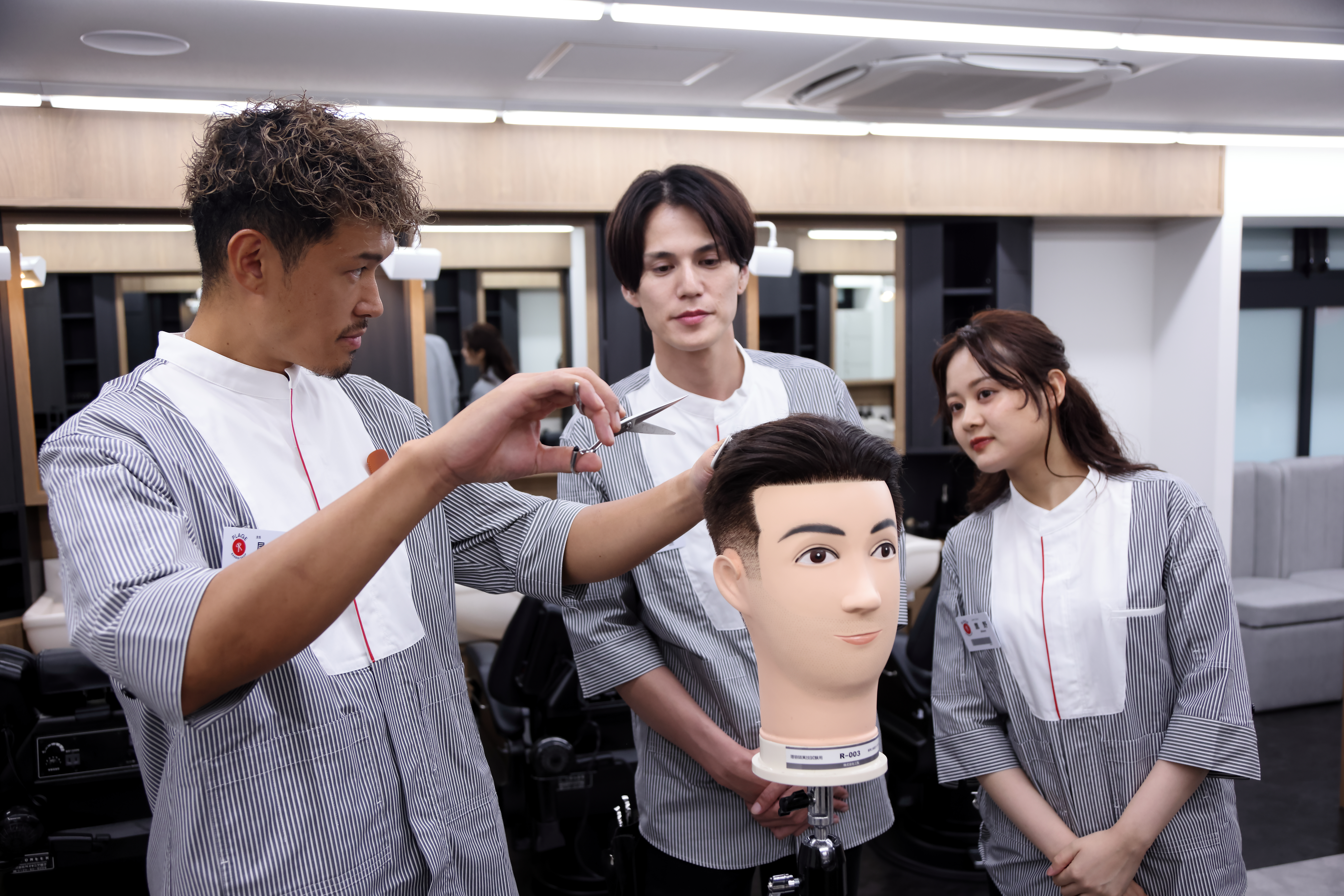 Human story ♯03　「美容師、向いていないかも…」と思っていた私が、入社1年8ヶ月でスタイリストになれた理由