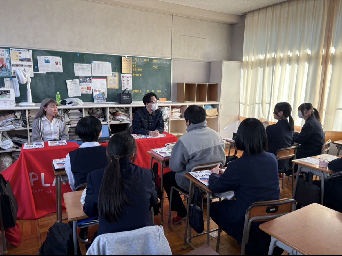プラージュが群馬県舘林市内の高等学校の進路ガイダンスに参加しました！